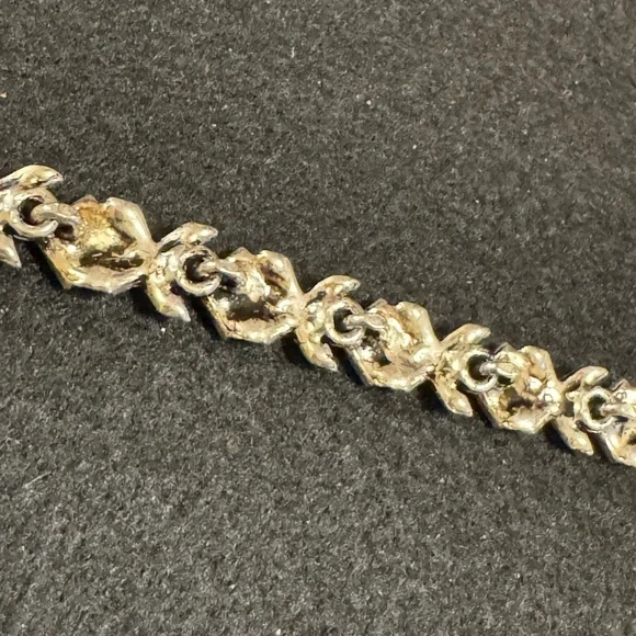 VTG silver tone tennis link  bracelet w/black onyx & marcasites - Picture 4 of 5